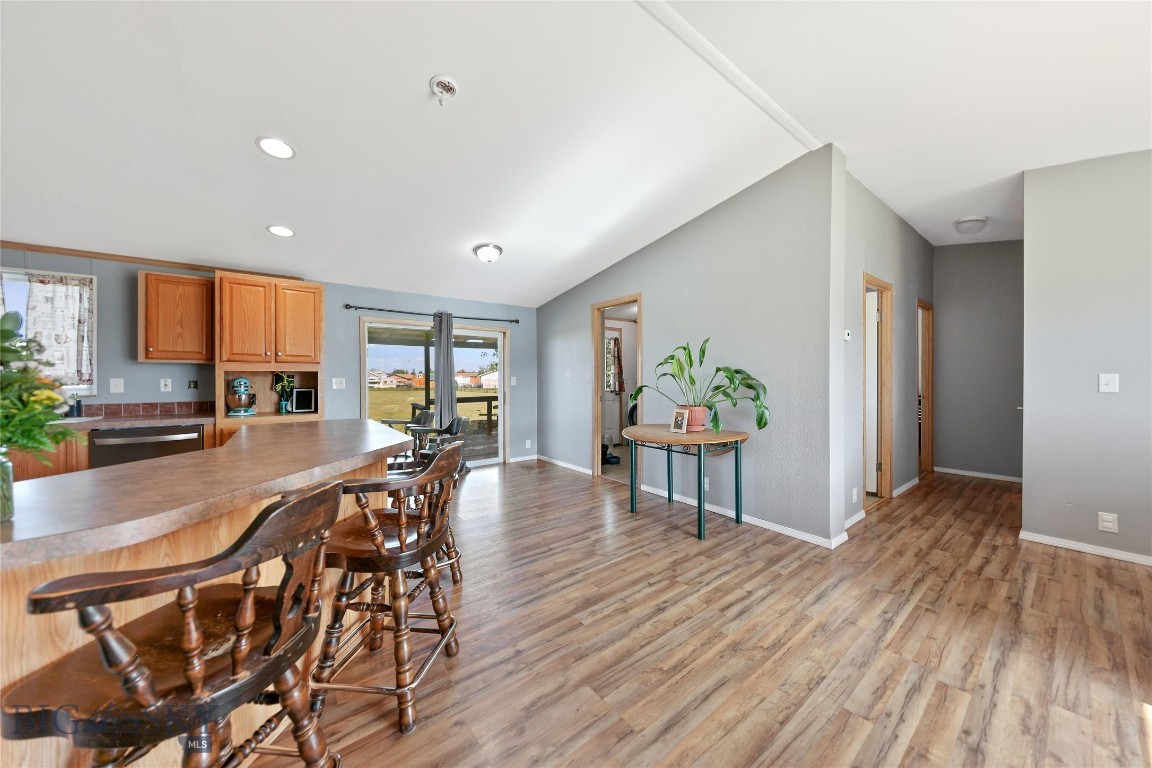 295 Astor Ave Property Photo 7
