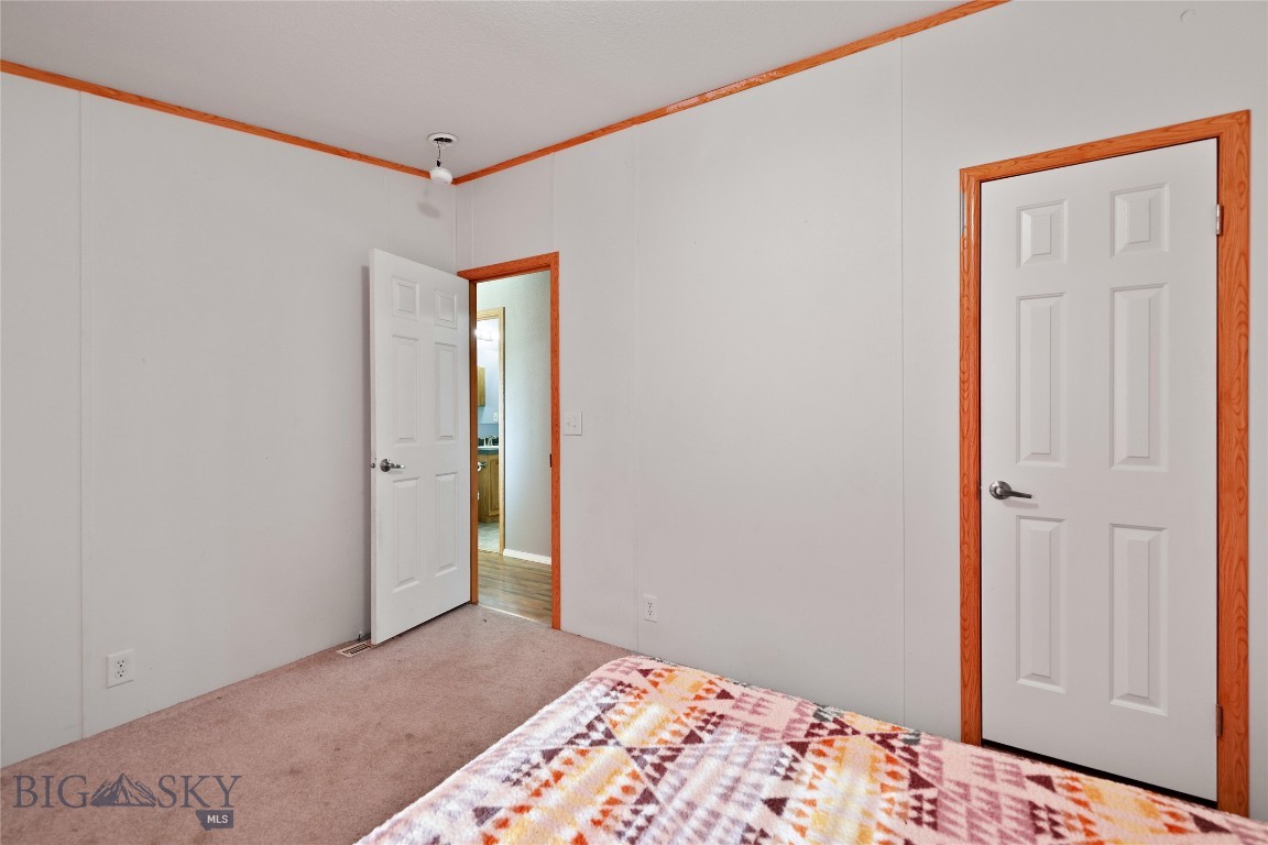295 Astor Ave Property Photo 31