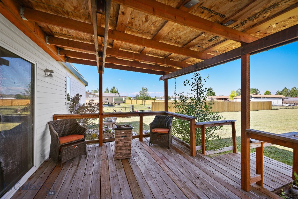 295 Astor Ave Property Photo 37
