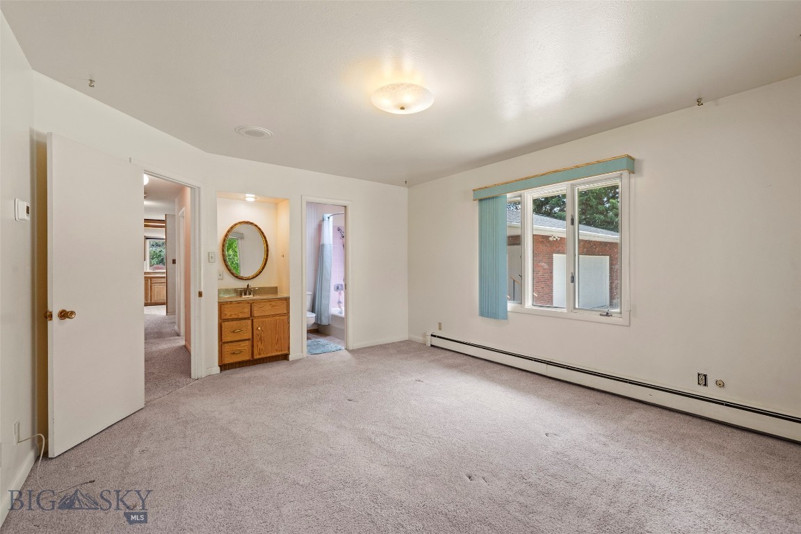 210 N Walnut Street Property Photo 45