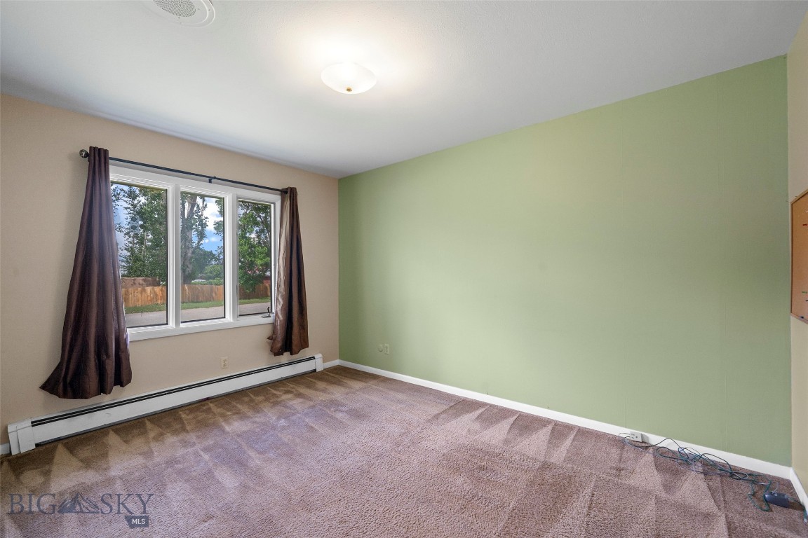 210 N Walnut Street Property Photo 63