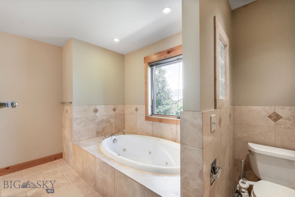 2451 Ferguson Avenue Property Photo 74