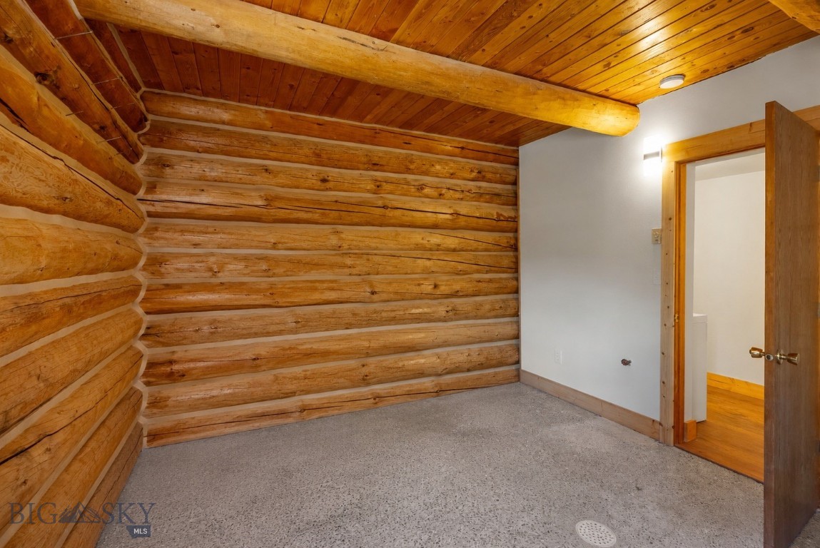 124 Two Bumps E Property Photo 40