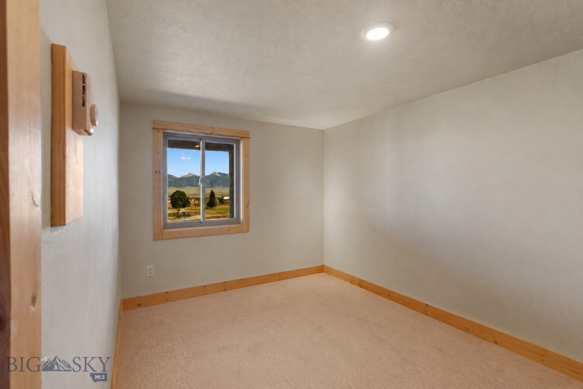124 Two Bumps E Property Photo 44