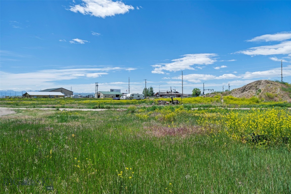 5102 Jackrabbit & 15 E Cameron Bridge Property Photo 29