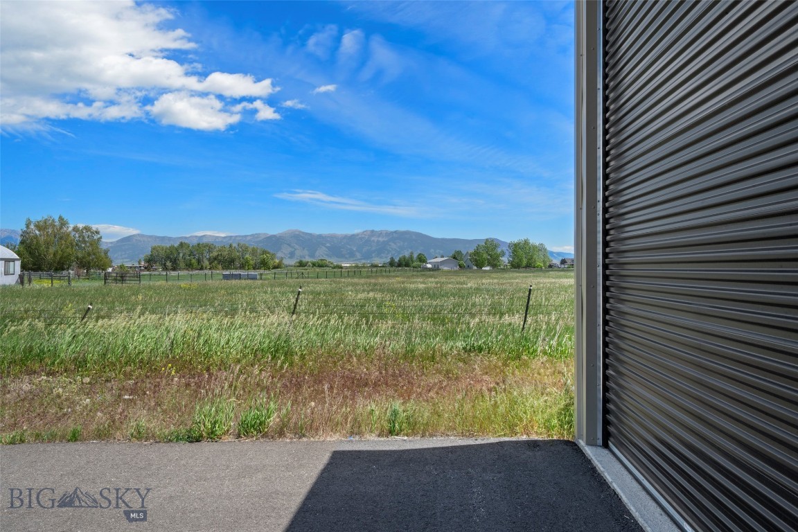 5102 Jackrabbit & 15 E Cameron Bridge Property Photo 36