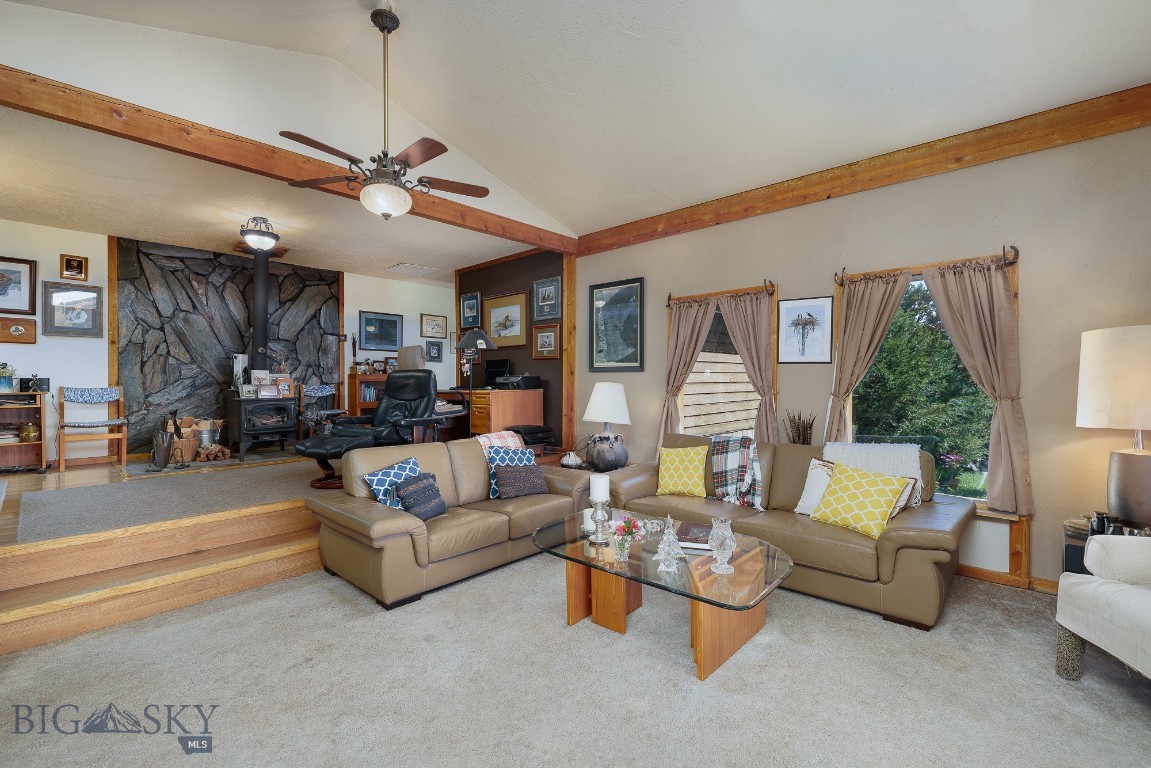 109 Dry Creek Trail Property Photo 25