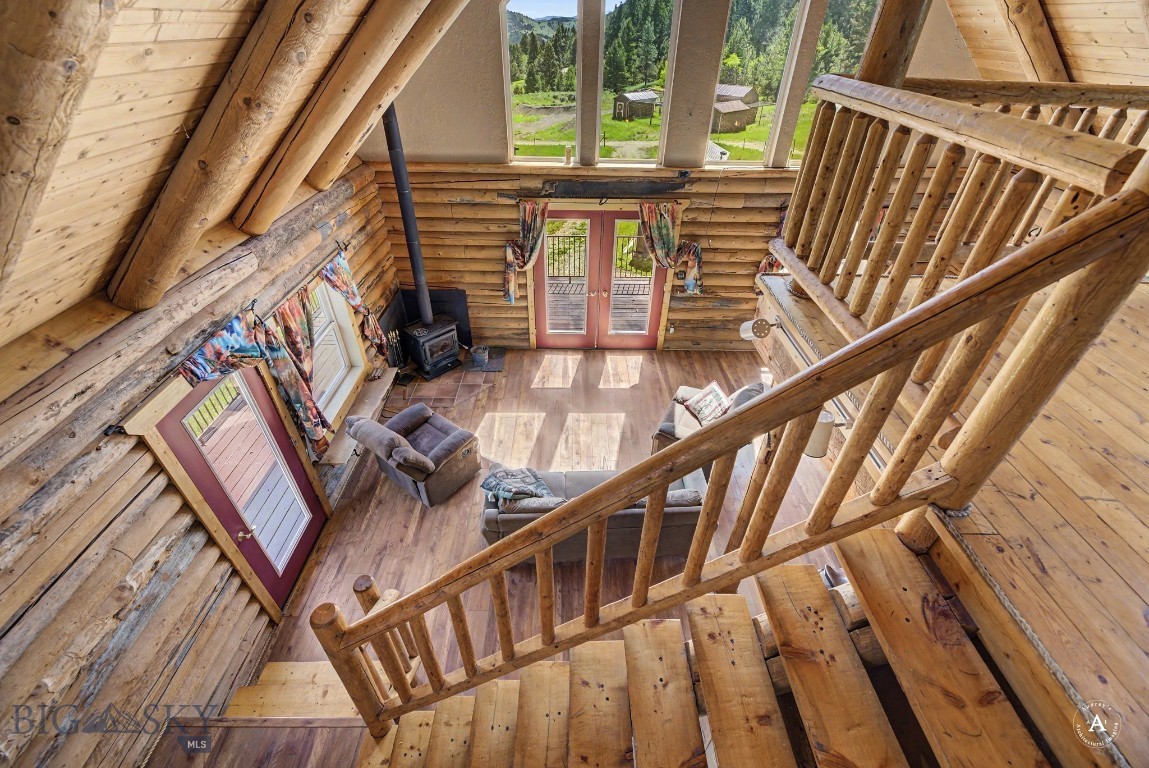 412292 Property Photo 19