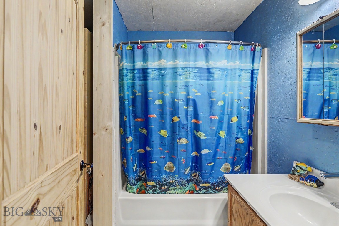 412295 Property Photo 12