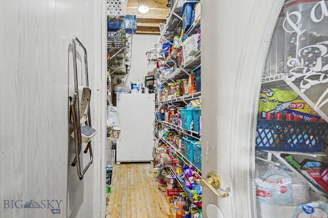 412295 Property Photo 19