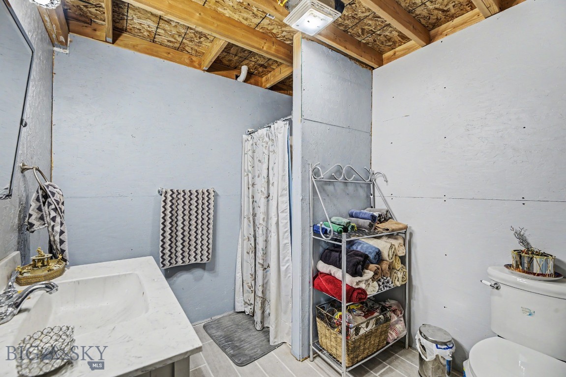 412295 Property Photo 28