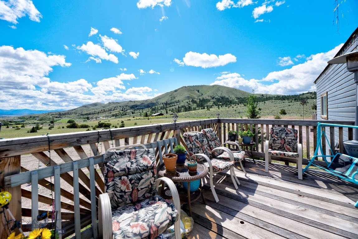 412295 Property Photo 32