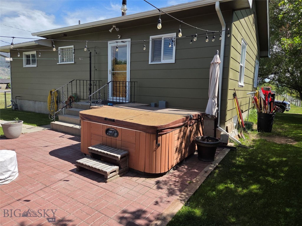 1303 C Property Photo 9
