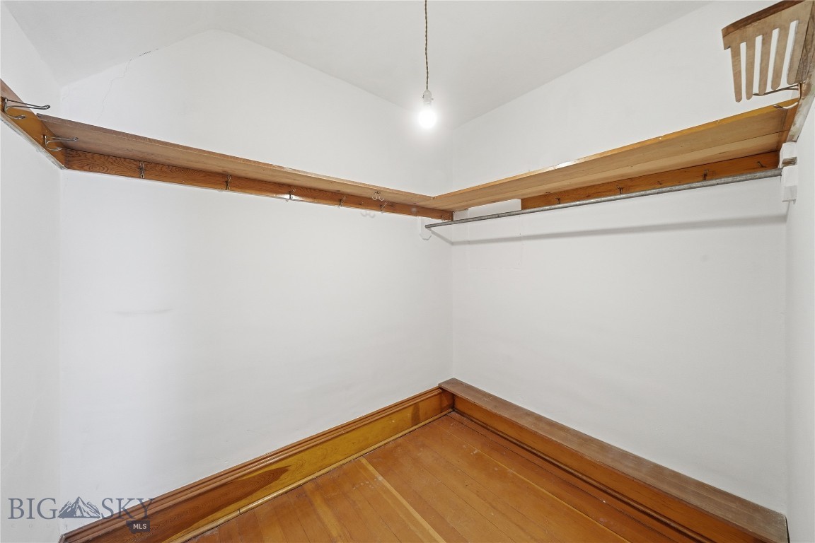 809 S 3rd Avenue Property Photo 23