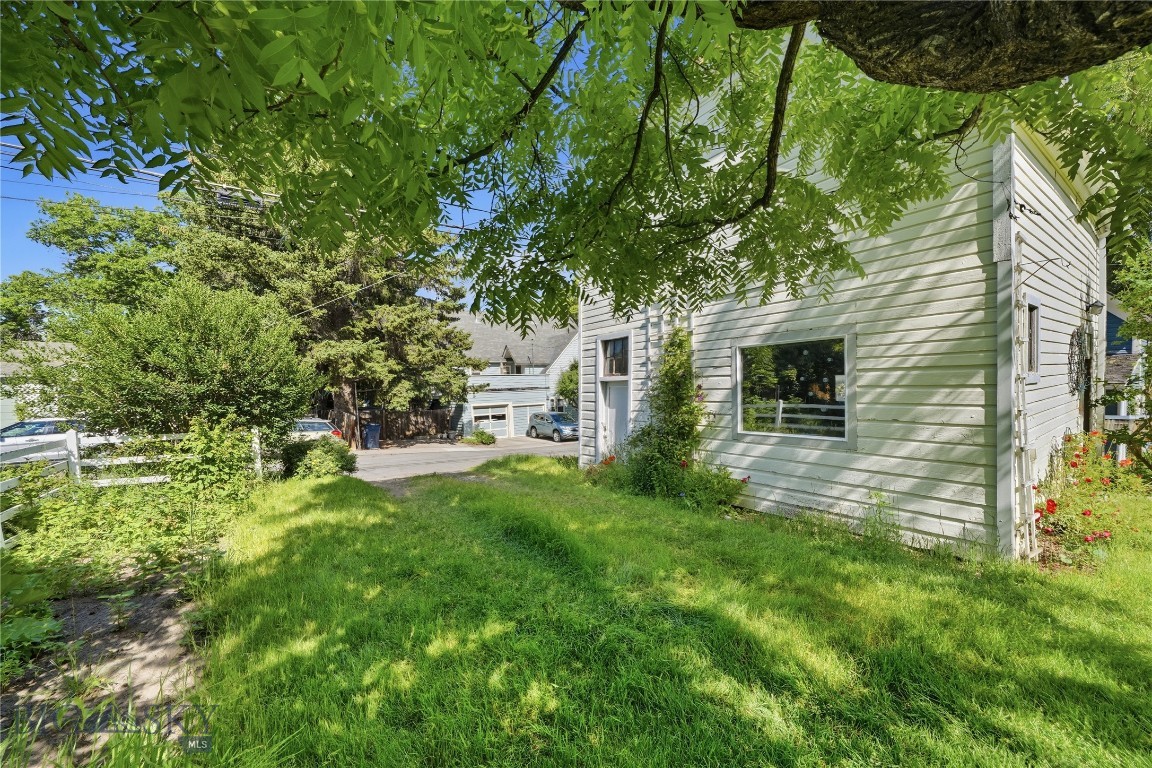 809 S 3rd Avenue Property Photo 39