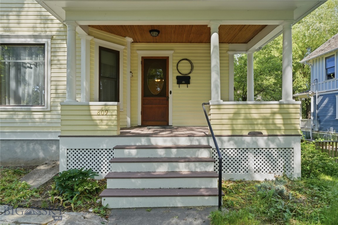 809 S 3rd Avenue Property Photo 44
