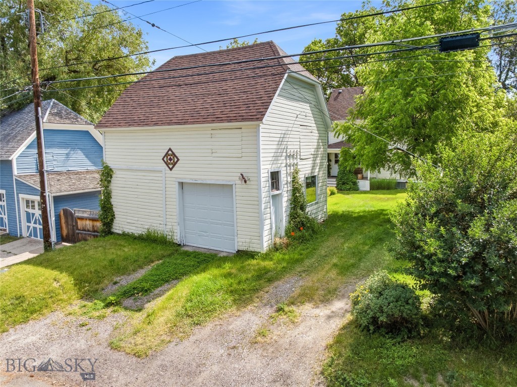 809 S 3rd Avenue Property Photo 59