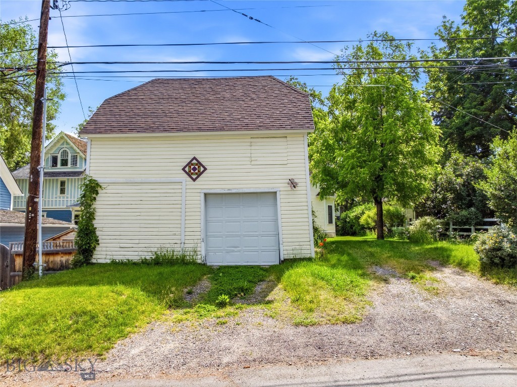809 S 3rd Avenue Property Photo 60