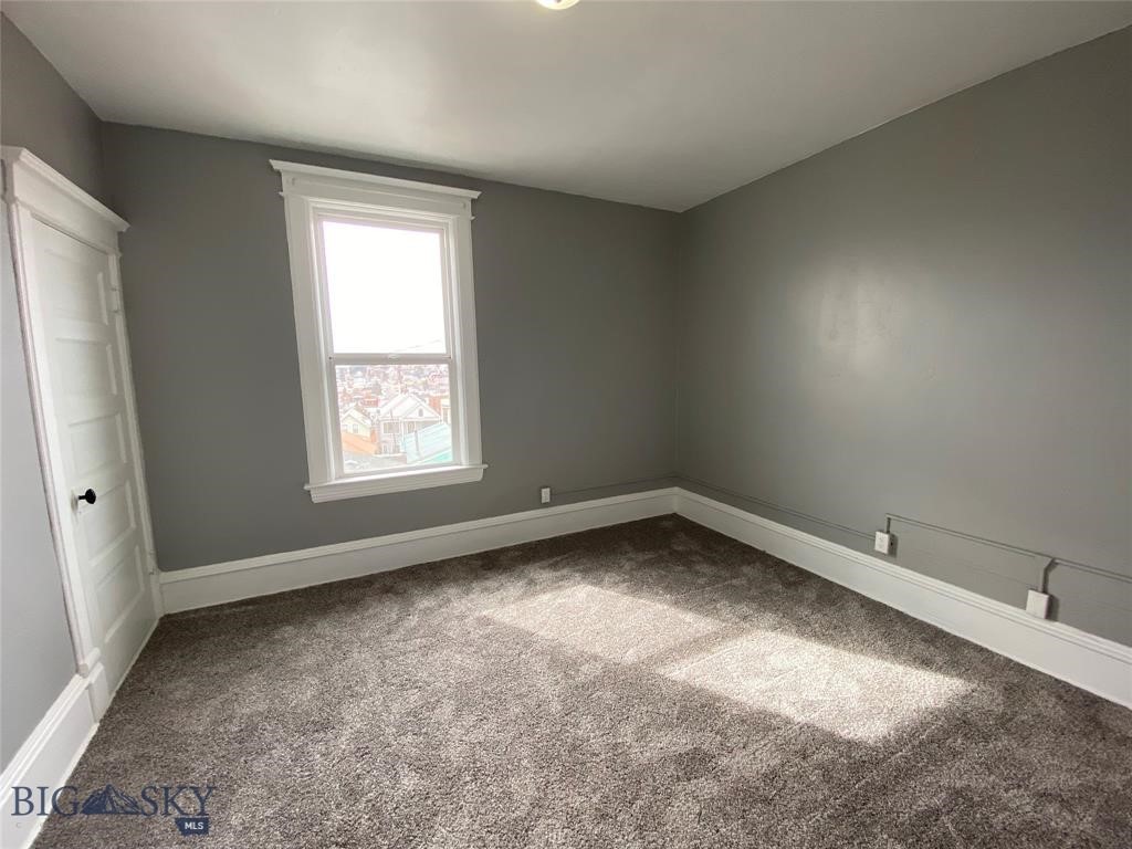 315-321 N Washington Property Photo 15