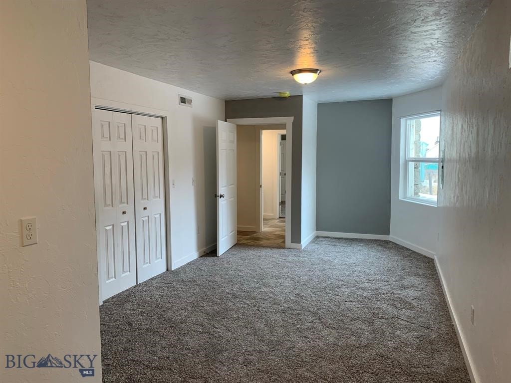 315-321 N Washington Property Photo 23