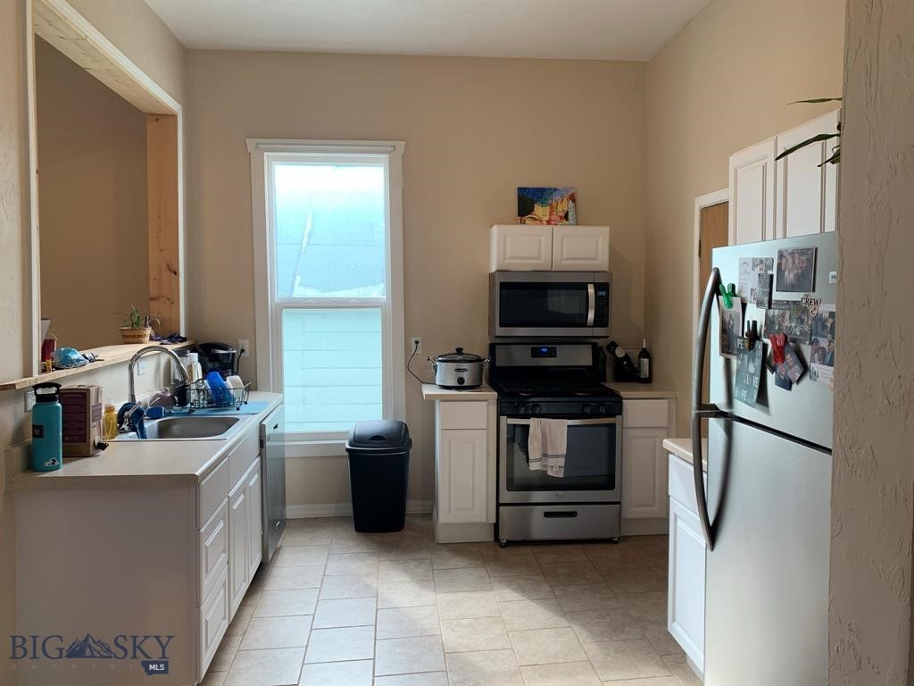 315-321 N Washington Property Photo 29
