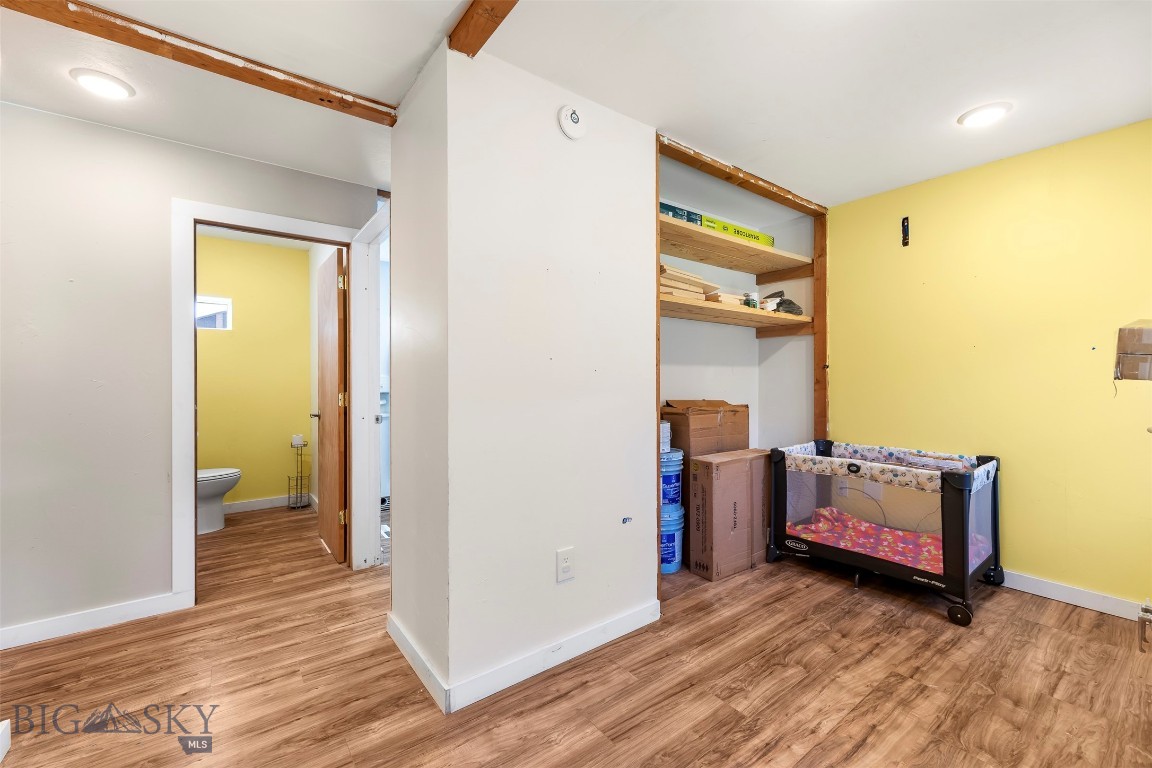 117 E 3rd Street Property Photo 29