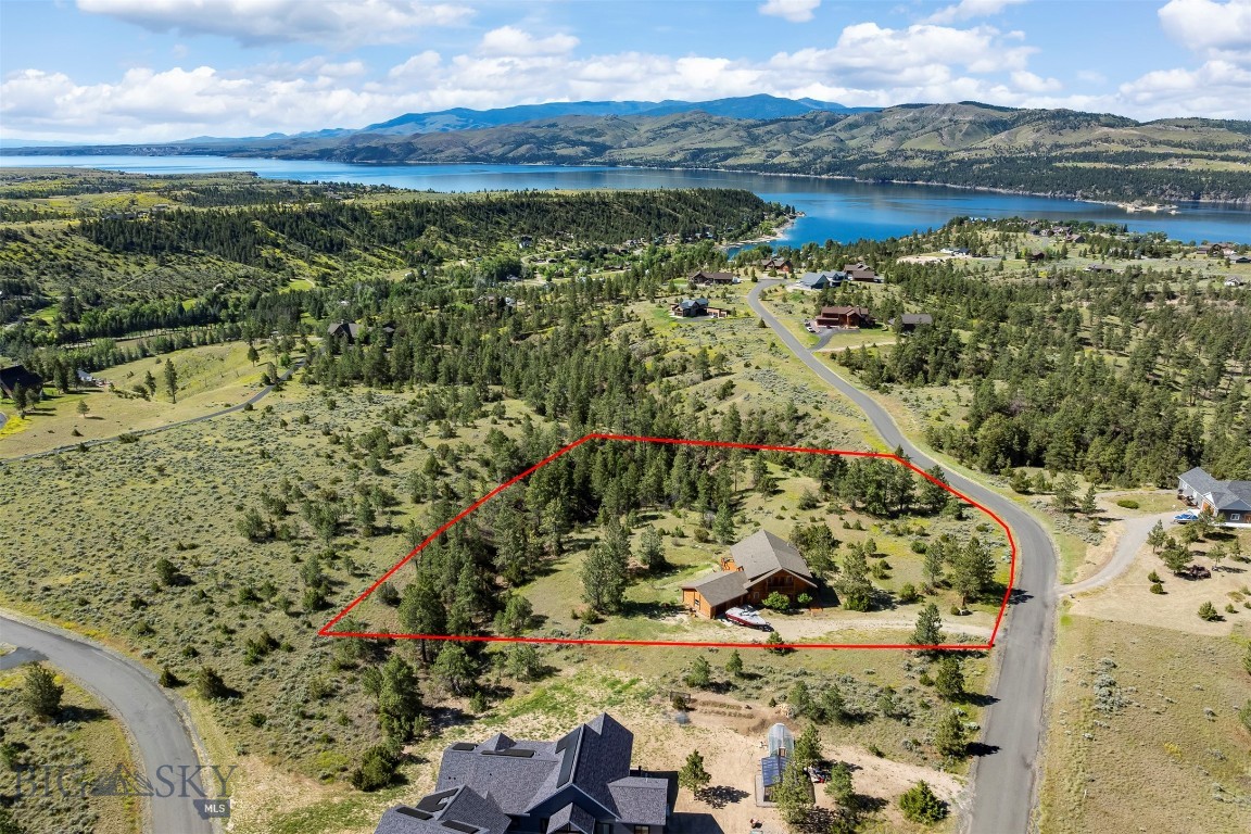 4085 Sunset Ridge Drive Property Photo 2