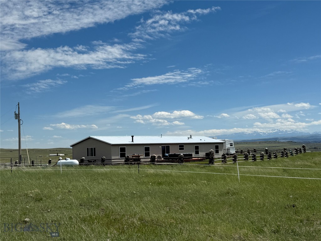 27 Cox Creek Lane Property Photo 12