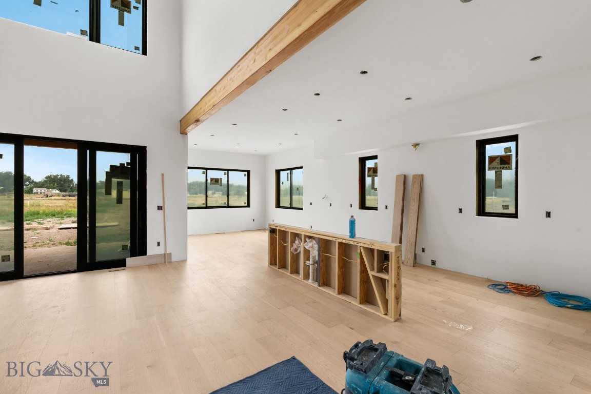 257 Creekbank Loop Property Photo 5