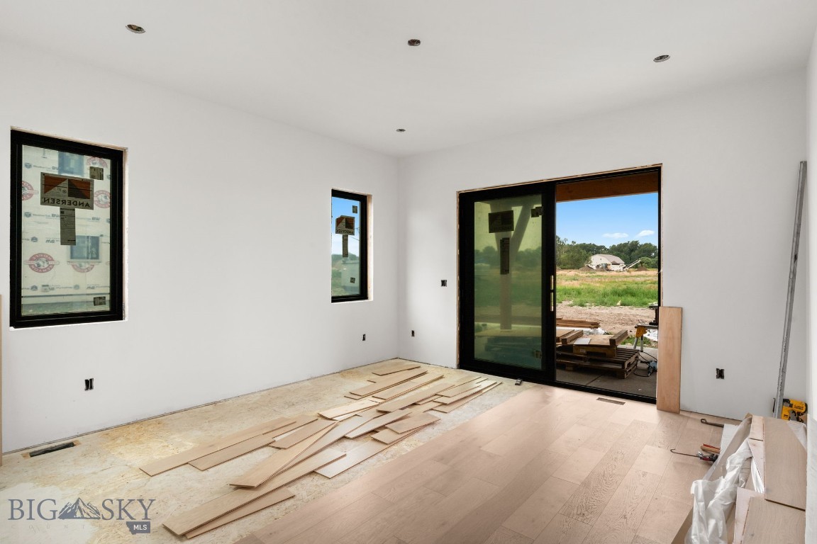257 Creekbank Loop Property Photo 6