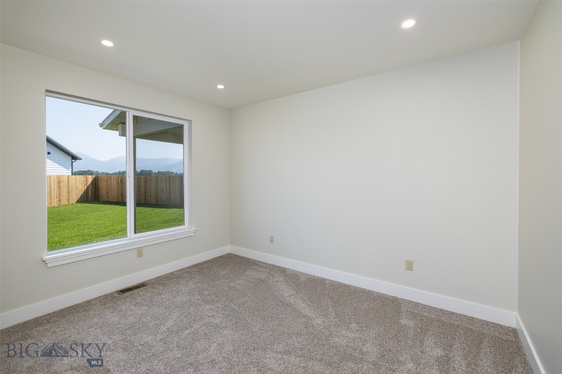2300 Oriole Drive Property Photo 25