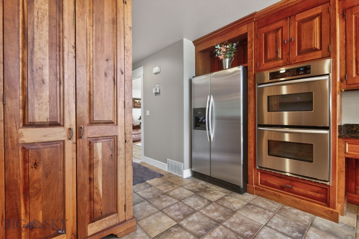 6190 Hauser Dam Road Property Photo 39