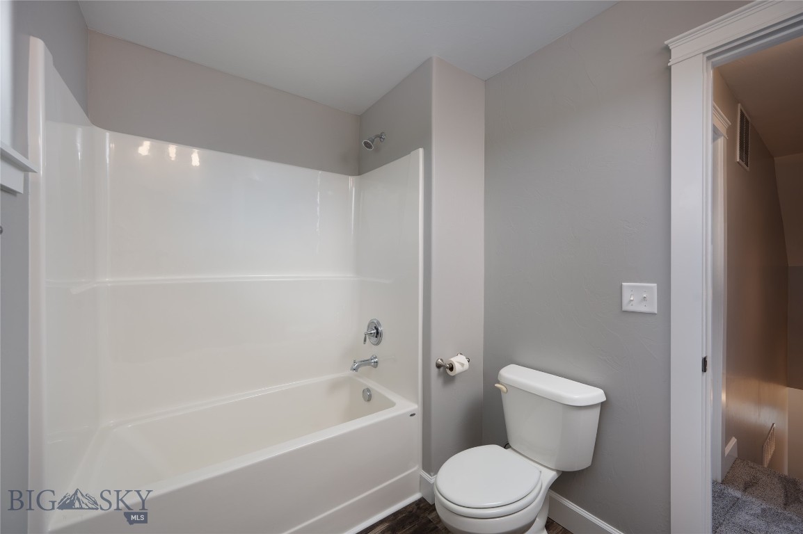 611 Jefferson Street Property Photo 5