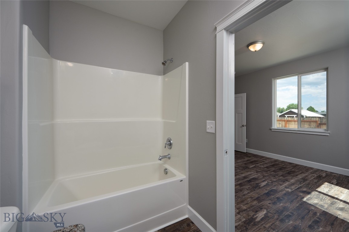 611 Jefferson Street Property Photo 10
