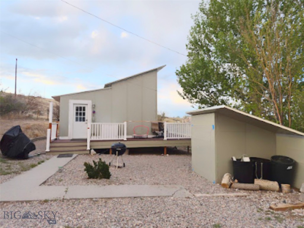 1186 Lovers Leap Property Photo 1