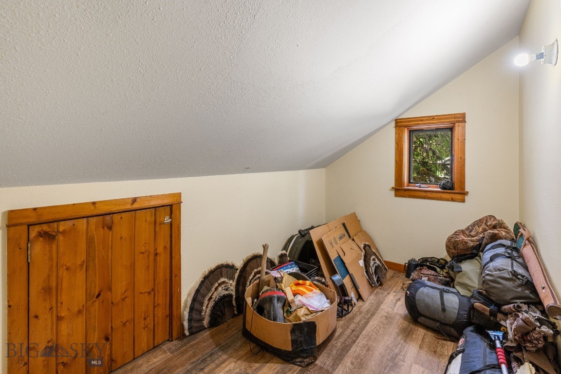 818 S 7th Avenue Property Photo 15