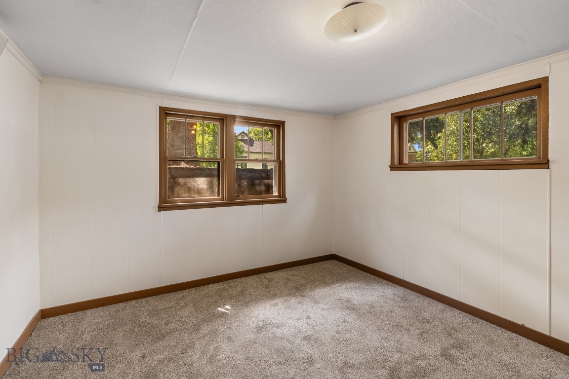 818 S 7th Avenue Property Photo 31