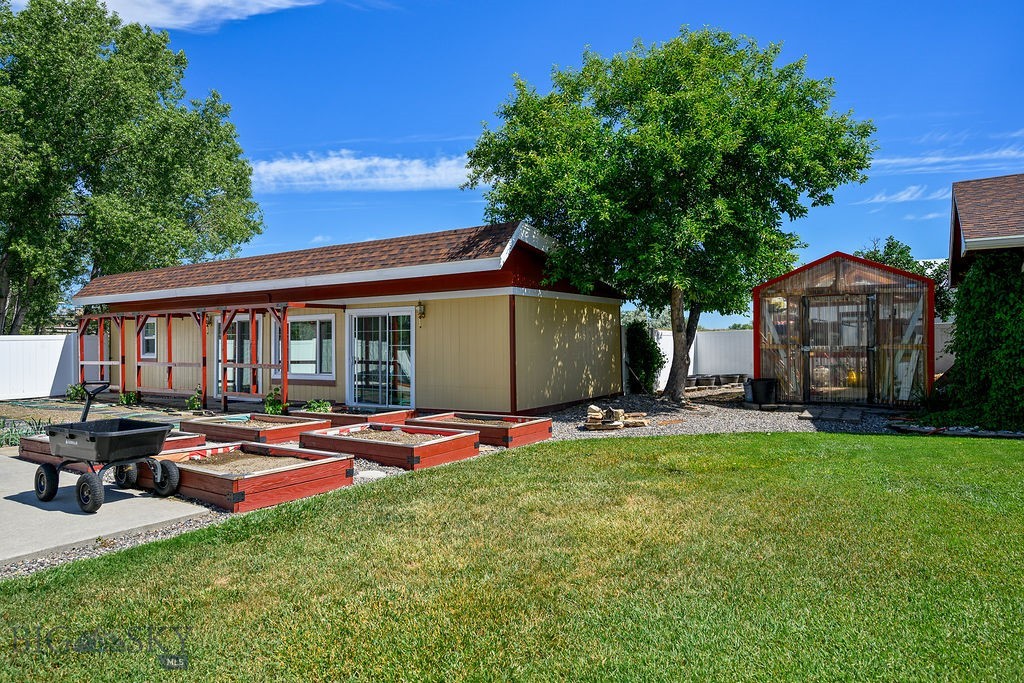 1650 Nahmis Avenue Property Photo 4