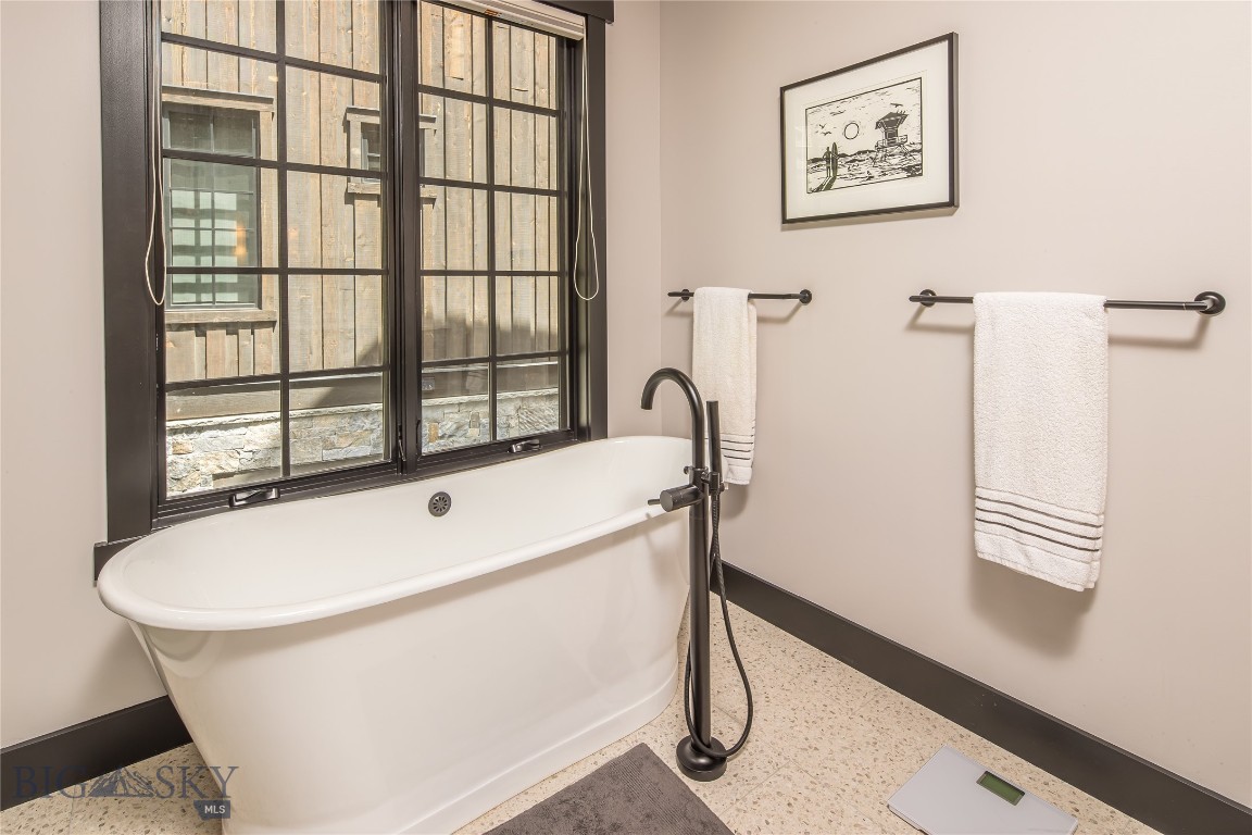 7 Upper Moose Hill Property Photo 24