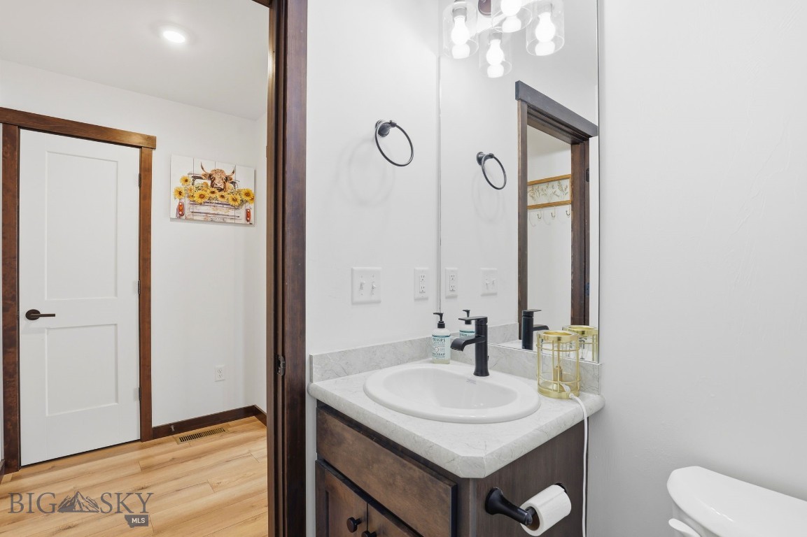 2016 Ross Way Property Photo 13