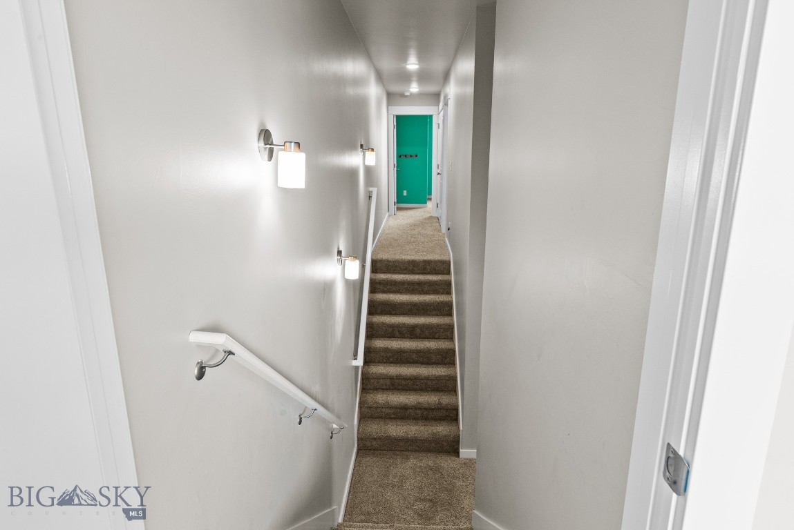 97 9th Street B Property Photo 35