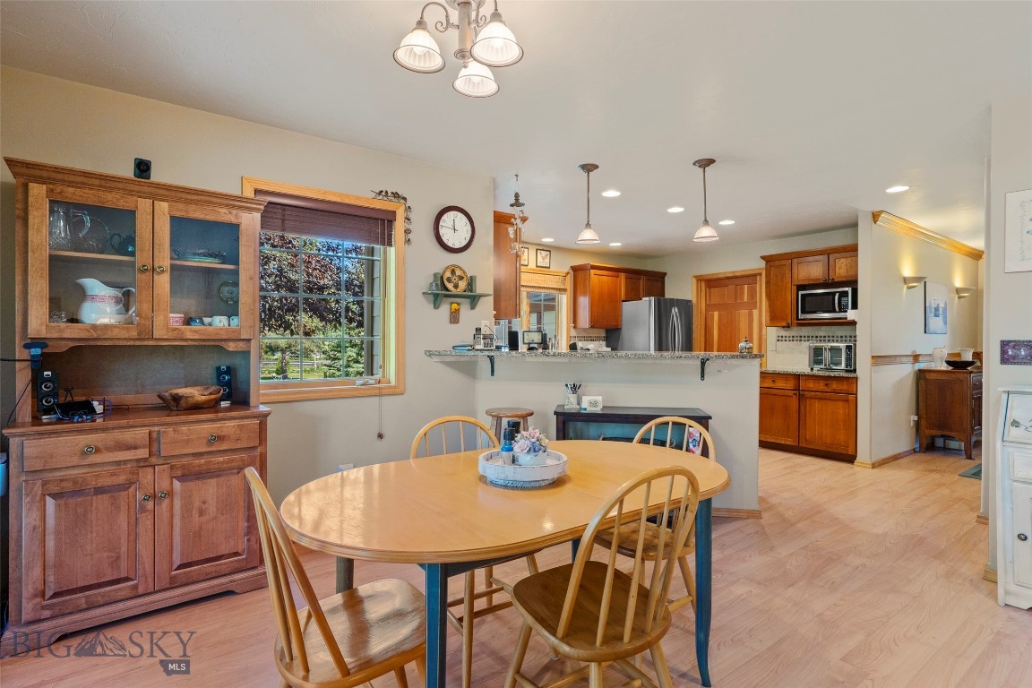 24 Legend Court Property Photo 29