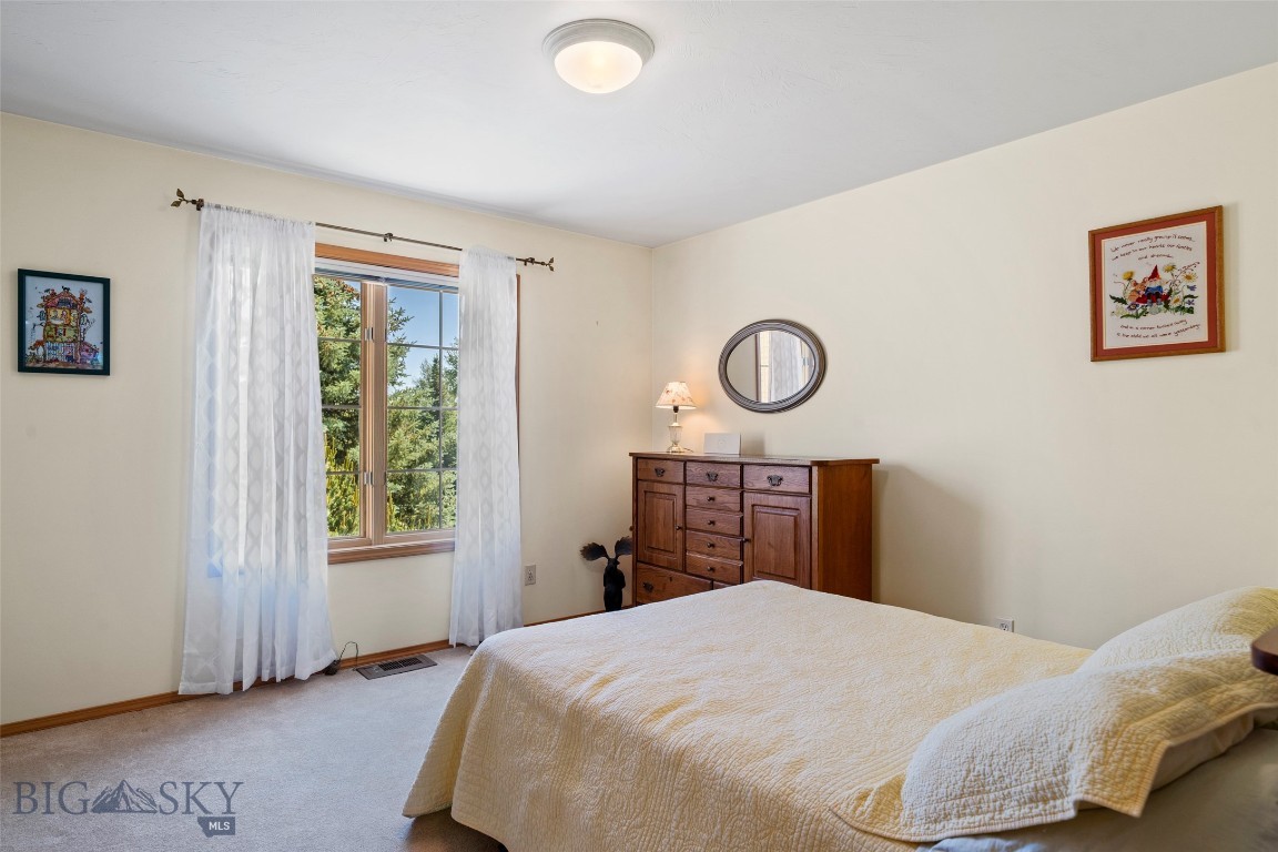 24 Legend Court Property Photo 50