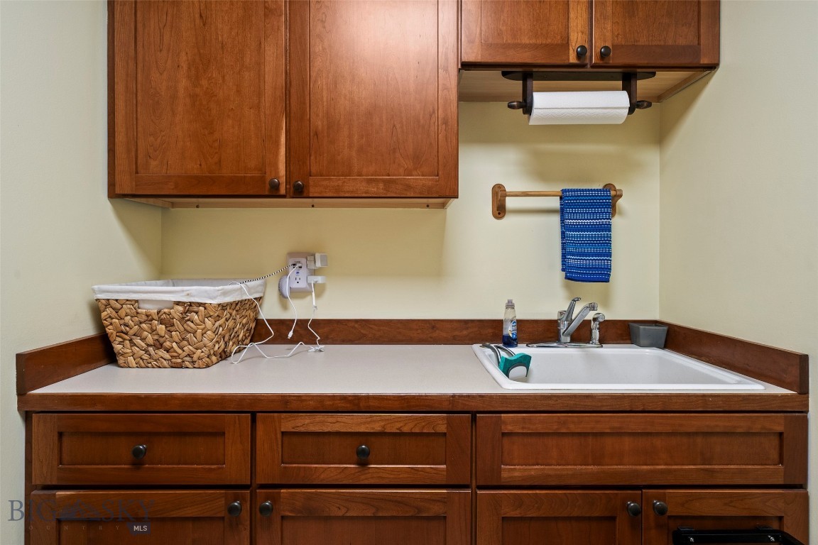 24 Legend Court Property Photo 60