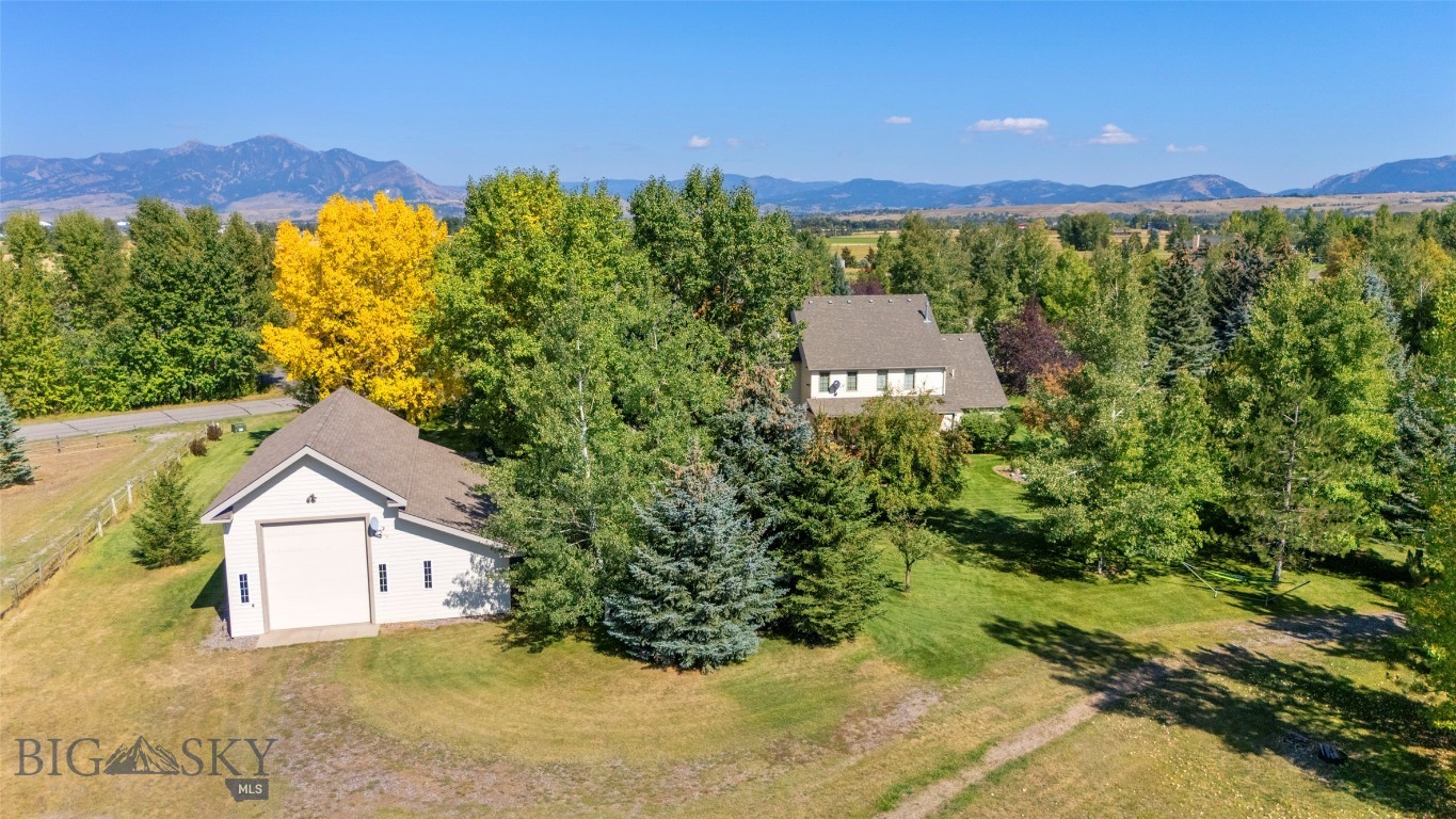24 Legend Court Property Photo 63