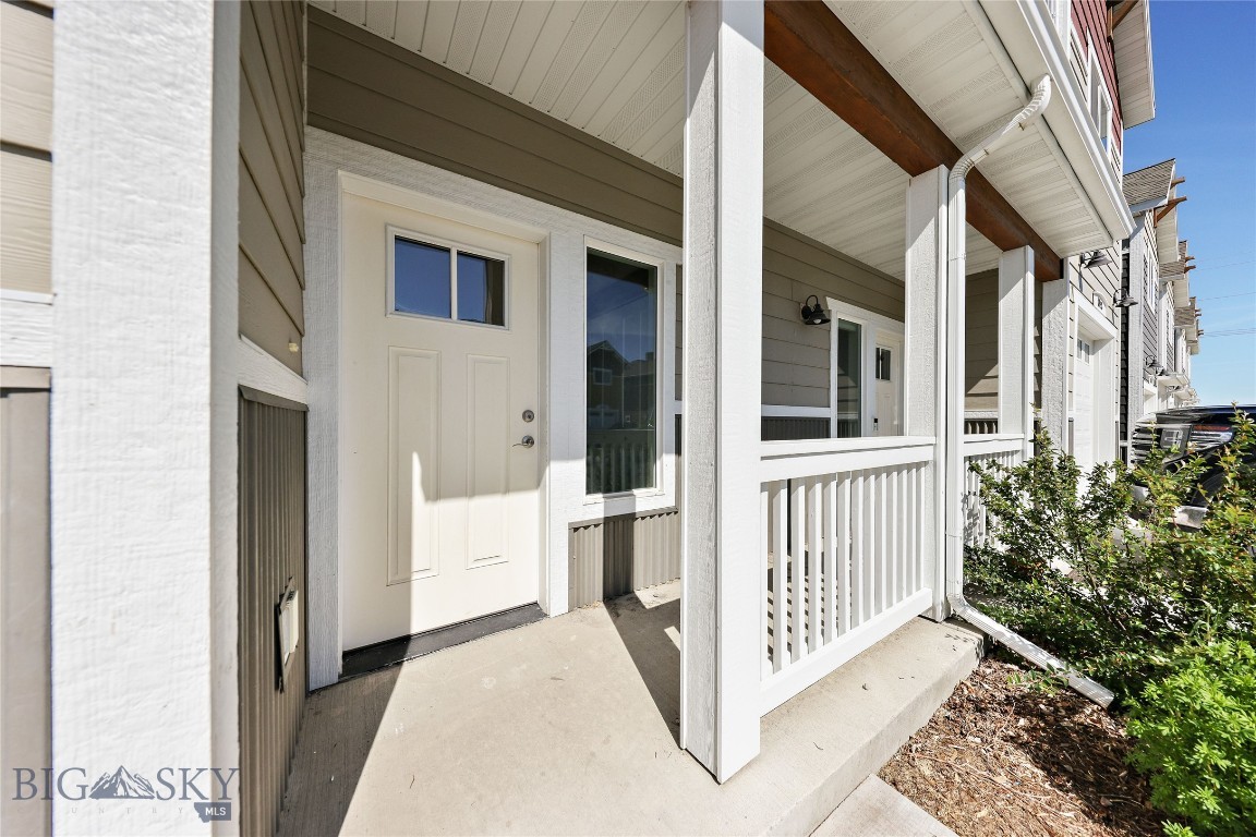 1245 Baxter Creek Way B Property Photo 2