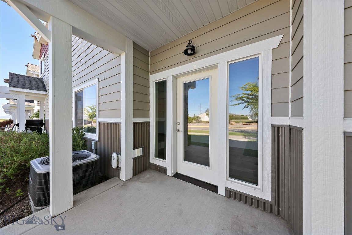 1245 Baxter Creek Way B Property Photo 10