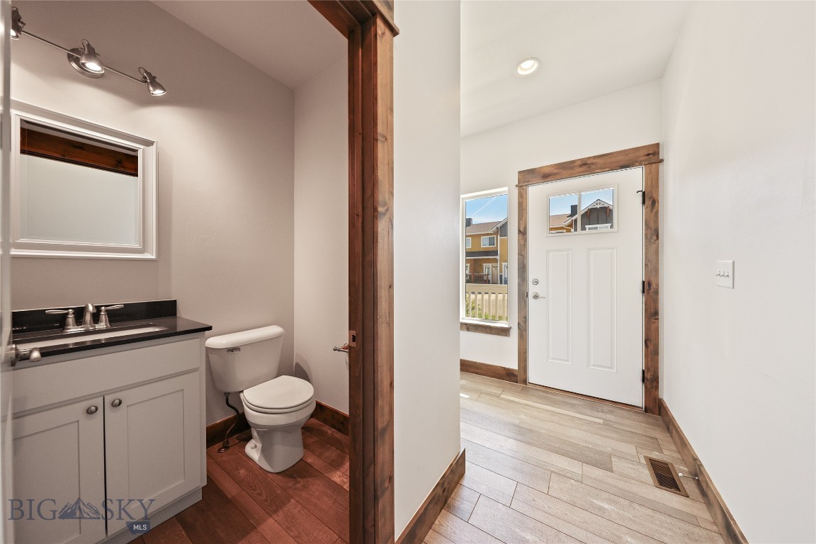 1245 Baxter Creek Way B Property Photo 11