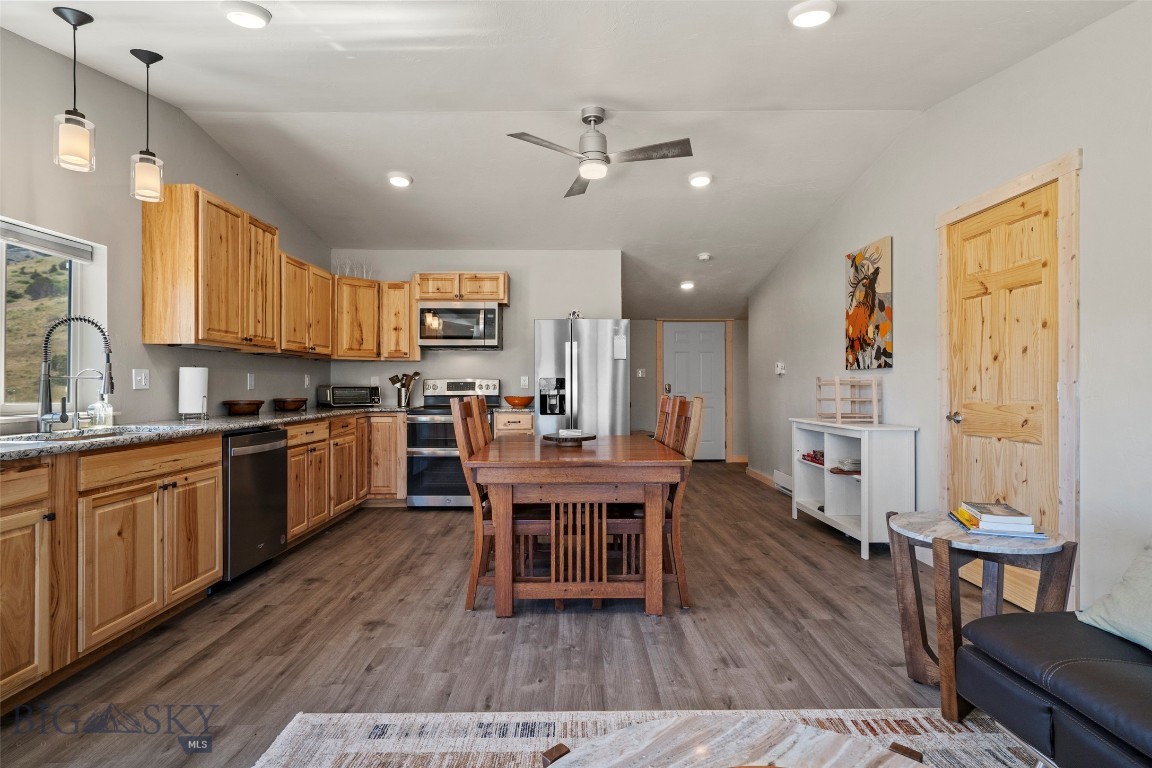 52 Arcturus Drive Property Photo 25
