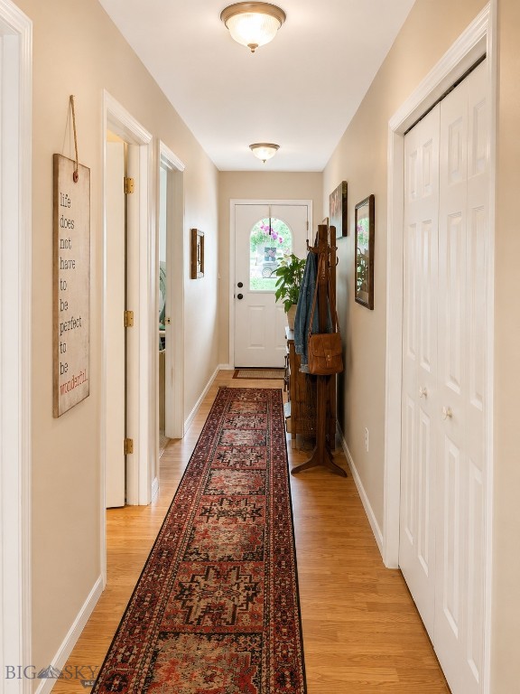 852 Forestglen B Property Photo 8